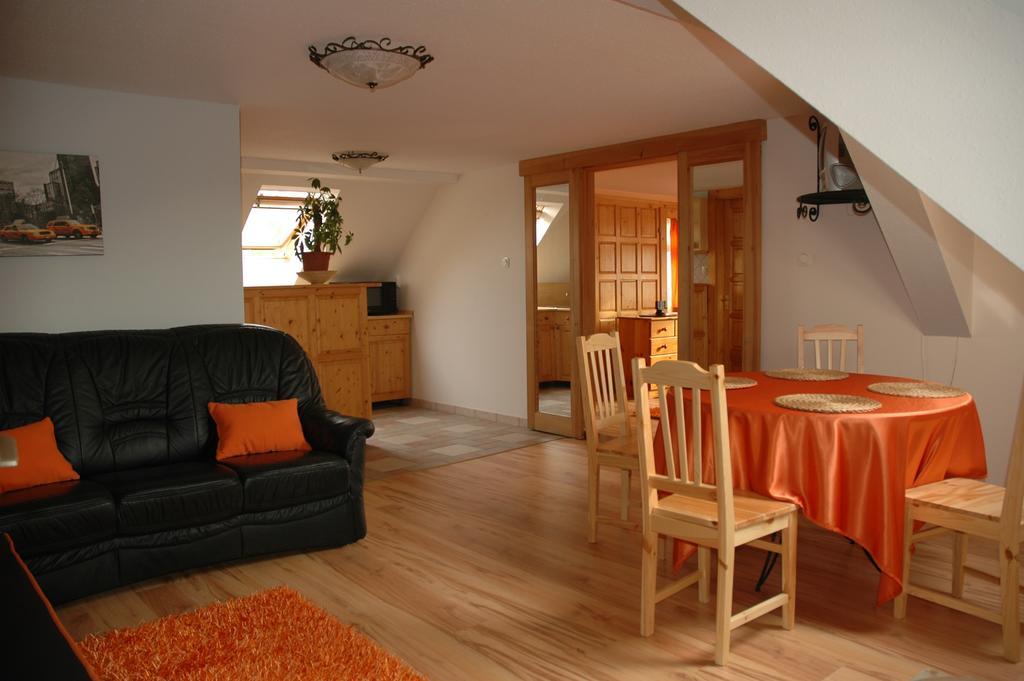 זלאגרסג Alom Kucko Apartman חדר תמונה